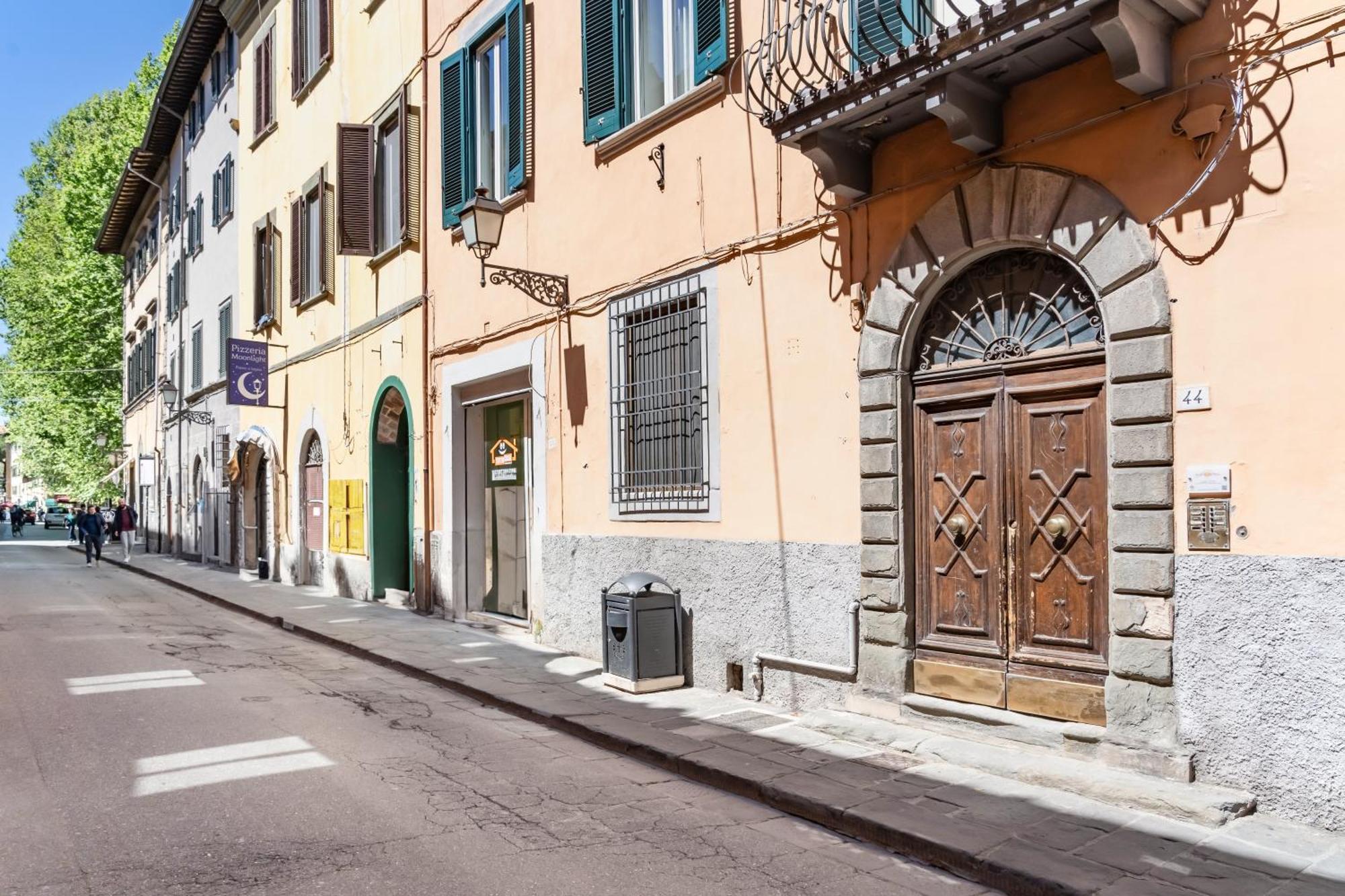 Hostly-Garden House San Lorenzo-Few Steps To Tower Pisa Exterior foto